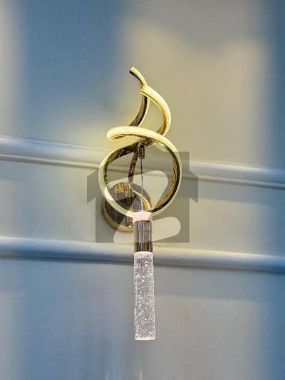 بی ۔ 17 اسلام آباد میں 7 کمروں کا 12 مرلہ مکان 5.5 کروڑ میں برائے فروخت۔