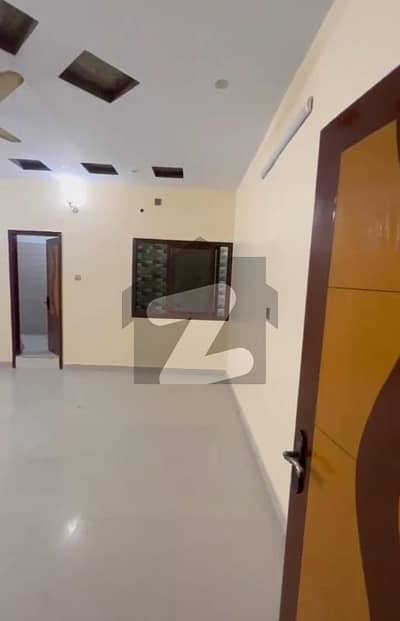 فیڈرل بی ایریا ۔ بلاک 12 فیڈرل بی ایریا,کراچی میں 3 کمروں کا 8 مرلہ زیریں پورشن 2.3 کروڑ میں برائے فروخت۔