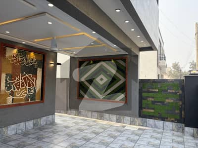 IEP ENGINEERING TOWN 10 MARLA BRAND NEW MODREN STYLE HOUSE IS AVAILABLE FOR SALE