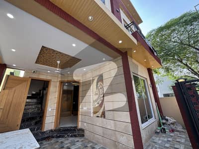 DHA RAHBAR FIVE MARLA BEAUTIFUL HOUSE IS AVAILABLE FOR SALE