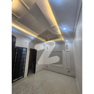 الکبیر فیز 2 - بلاک اے الکبیر ٹاؤن - فیز 2,الکبیر ٹاؤن,رائیونڈ روڈ,لاہور میں 2 کمروں کا 3 مرلہ بالائی پورشن 38.0 ہزار میں کرایہ پر دستیاب ہے۔