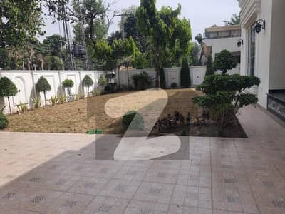 Ideal 32 Marla House Available In Sarwar Road, Lahore