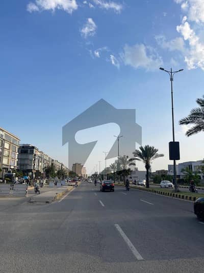 ڈی ایچ اے فیز 6 - بلاک ایم فیز 6,ڈیفنس (ڈی ایچ اے),لاہور میں 1 کنال رہائشی پلاٹ 6.44 کروڑ میں برائے فروخت۔