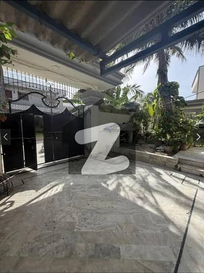 نارتھ ناظم آباد ۔ بلاک اے نارتھ ناظم آباد,کراچی میں 4 کمروں کا 1 کنال بالائی پورشن 1.9 لاکھ میں کرایہ پر دستیاب ہے۔