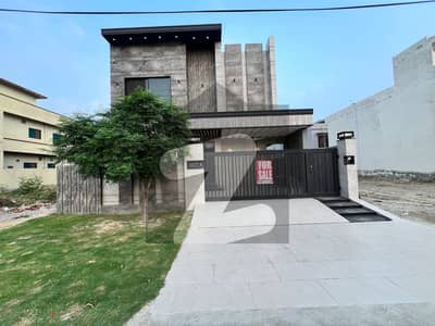 10 MARLA HOUSE FOR SALE