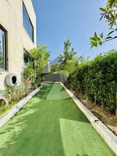 بحریہ ٹاؤن فیز 8 بحریہ ٹاؤن راولپنڈی,راولپنڈی میں 4 کمروں کا 7 مرلہ مکان 2.45 کروڑ میں برائے فروخت۔