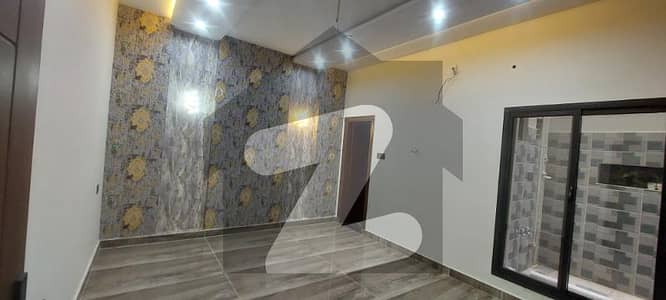 ڈائمنڈ سٹی غالب روڈ,سیالکوٹ میں 4 کمروں کا 6 مرلہ مکان 65.0 ہزار میں کرایہ پر دستیاب ہے۔