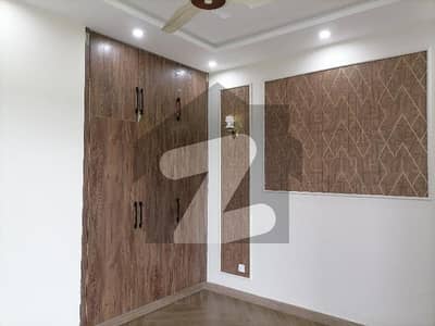 Get Your Hands On House In Lahore Best Area