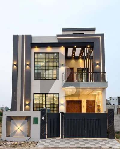 بحریہ آرچرڈ فیز 1 - ایسٹرن ایکسٹینشن بحریہ آرچرڈ فیز 1,بحریہ آرچرڈ,لاہور میں 3 کمروں کا 5 مرلہ مکان 1.85 کروڑ میں برائے فروخت۔