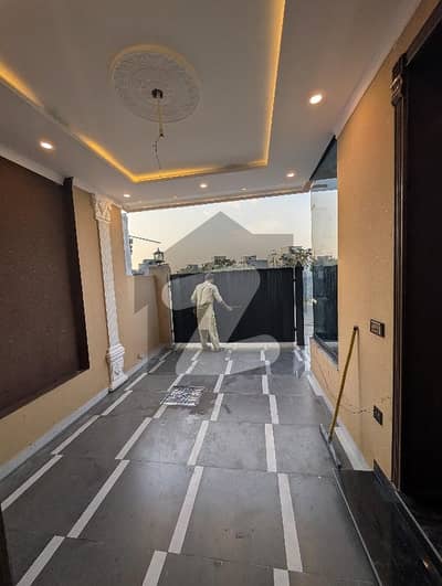 5 Marla Upper Portion Available For Rent Bahria Nasheman Lahore