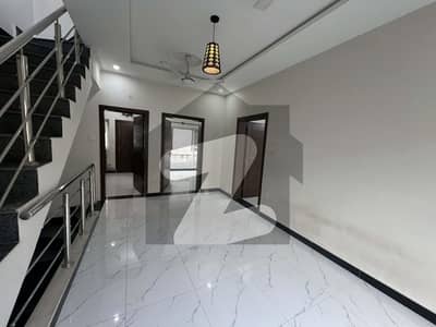 4 Marla Full House For Rent G14