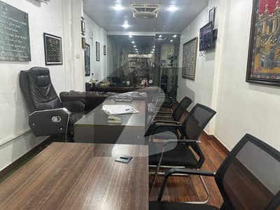 بخاری کمرشل ایریا ڈی ایچ اے فیز 6,ڈی ایچ اے ڈیفینس,کراچی میں 4 مرلہ دکان 2.75 کروڑ میں برائے فروخت۔