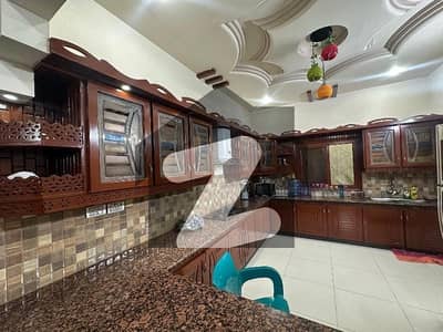 گلشنِ اقبال - بلاک 5 گلشنِ اقبال,گلشنِ اقبال ٹاؤن,کراچی میں 6 کمروں کا 16 مرلہ مکان 13.5 کروڑ میں برائے فروخت۔