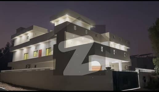 نشیمنِ اقبال فیز 1 نشیمنِ اقبال,لاہور میں 10 کمروں کا 1 کنال مکان 6.0 کروڑ میں برائے فروخت۔