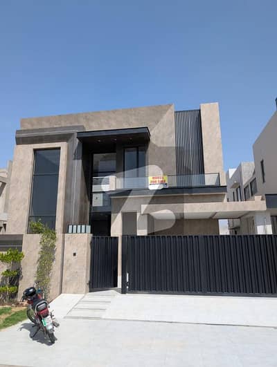 1 Kanal Top Quality Build Luxurious Beautiful Modern Design Villa For Sale In DHA Lahore Phase 7 Prime Location Near To Raya & Carrefour
