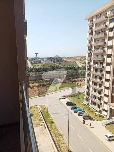 عسکری ہائیٹس 4 ڈی ایچ اے فیز 5 - سیکٹر ایچ,ڈی ایچ اے ڈیفینس فیز 5,ڈی ایچ اے ڈیفینس,اسلام آباد میں 3 کمروں کا 10 مرلہ فلیٹ 78.0 ہزار میں کرایہ پر دستیاب ہے۔