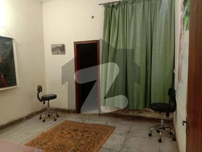 5Marla Lower Portion for Rent