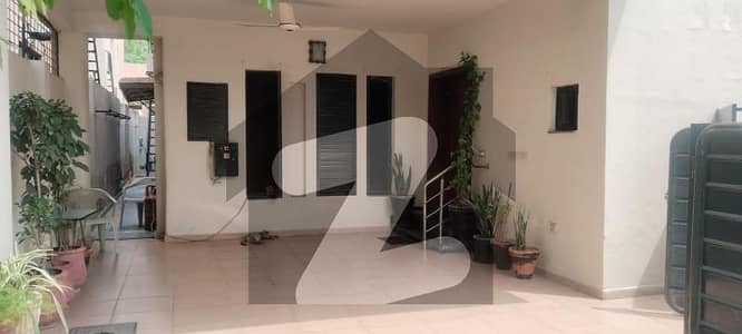 10.5 Marla 5 Bedrooms Sepecial House For Sale Askari 11 Lahore