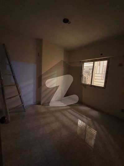 Centrally Located Flat In Parsi Colony Is Available For Sale