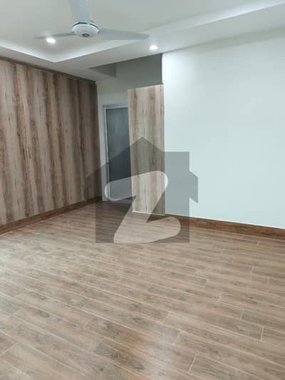 Get Your Hands On Prime Location Flat In Peshawar Road Best Area