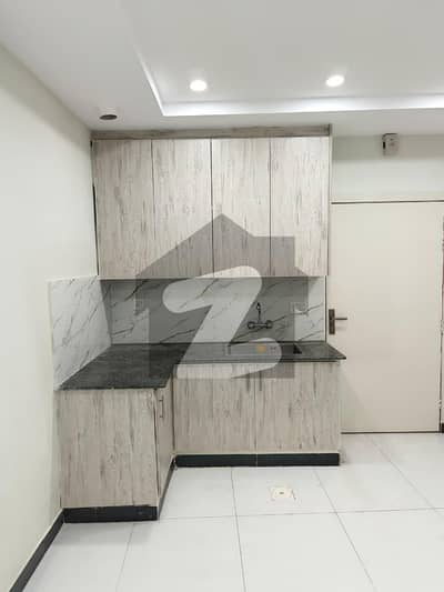 Get In Touch Now To Buy A Prime Location Flat In Peshawar Road