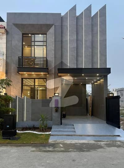 5 Marla Modern Designs House for sale in DHA LAHORE 9 town