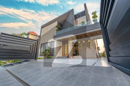 Most Beautiful 1 Kanal House Available For Sale In DHA Phase 7