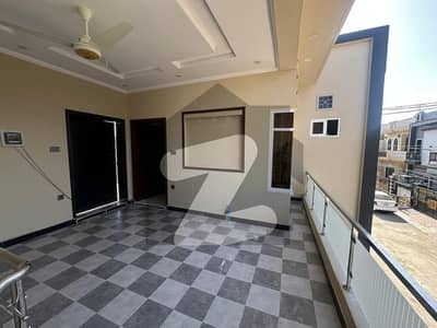 Prime Location 5 Marla House In Snober City