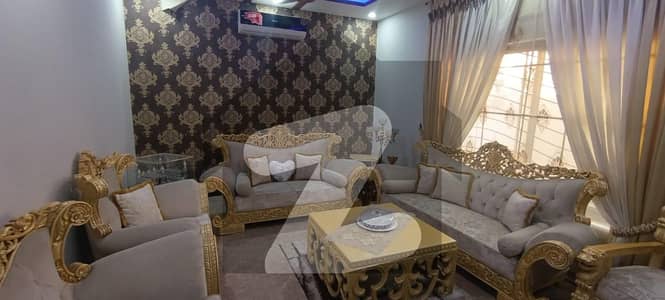 Prime Location House Sized 12 Marla Available In Gulshan Abad