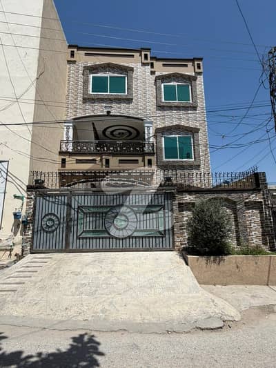 اڈیالہ روڈ راولپنڈی میں 7 کمروں کا 10 مرلہ مکان 3.25 کروڑ میں برائے فروخت۔