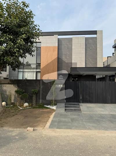 ڈی ایچ اے فیز 6 ڈیفنس (ڈی ایچ اے),لاہور میں 5 کمروں کا 1 کنال مکان 9.5 کروڑ میں برائے فروخت۔