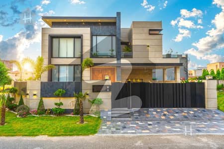 Exclusive full Basement-20 Marla Mansion For Sale in DHA PHASE 6 READY TO MOVE IN.