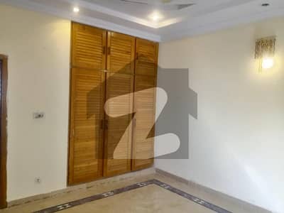 1 Kanal Uppar Portion For Rent in Bahria Town