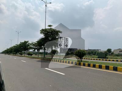 ڈی ایچ اے فیز 7 - بلاک ٹی فیز 7,ڈیفنس (ڈی ایچ اے),لاہور میں 5 مرلہ رہائشی پلاٹ 1.65 کروڑ میں برائے فروخت۔