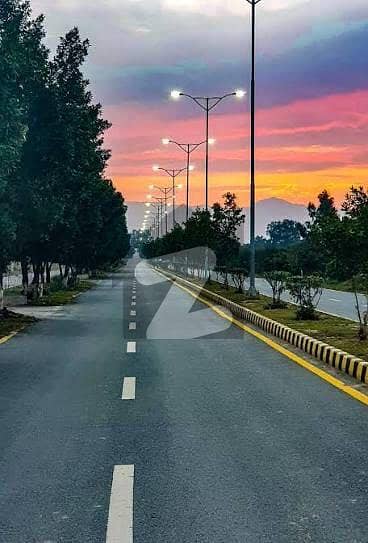 5 Marla Plot Available In 200 Series At Regi Model Town Zone 3,Sector D2. South Open