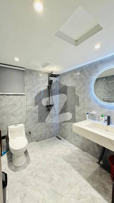 1 Bed Studio. . . . . Luxury Furnished. . Flat For Rent