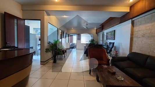 بخاری کمرشل ایریا ڈی ایچ اے فیز 6,ڈی ایچ اے ڈیفینس,کراچی میں 5 مرلہ دفتر 2.2 کروڑ میں برائے فروخت۔