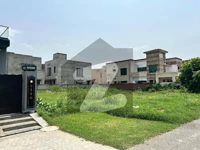 9.38 Marla Plot Available In Phase 4 Kk Block