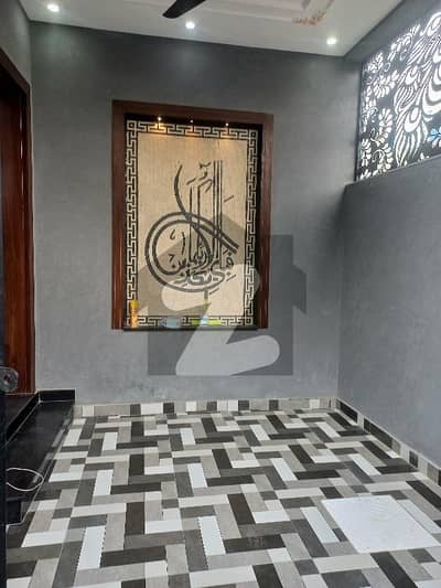 فارمانئیٹس ہاؤسنگ سکیم لاہور میں 3 کمروں کا 4 مرلہ مکان 1.4 کروڑ میں برائے فروخت۔