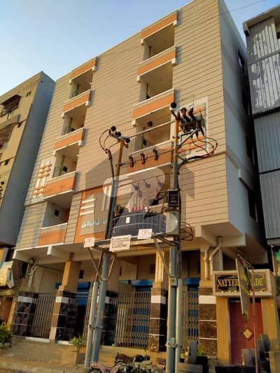 شریف آباد لیاقت آباد,کراچی میں 7 مرلہ Studio دکان 8.75 کروڑ میں برائے فروخت۔