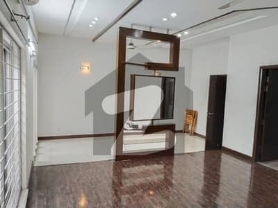 1 Kanal Lavish House For Rent In Dha Phase 4 Lahore | For Discounted Price And Original Pictures Download The App "Signature Lands".