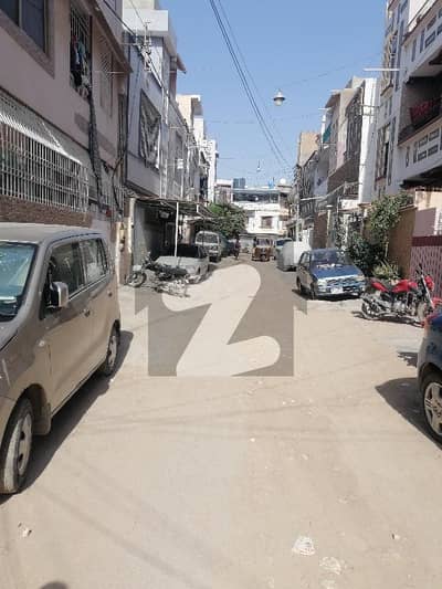 نارتھ کراچی ۔ سیکٹر 9 نارتھ کراچی,کراچی میں 4 کمروں کا 5 مرلہ مکان 2.1 کروڑ میں برائے فروخت۔