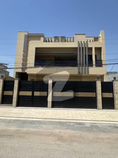 ریگی ماڈل ٹاؤن فیز 3 ۔ بلاک سی1 ریگی ماڈل ٹاؤن فیز 3,ریگی ماڈل ٹاؤن,پشاور میں 9 کمروں کا 10 مرلہ مکان 5.5 کروڑ میں برائے فروخت۔