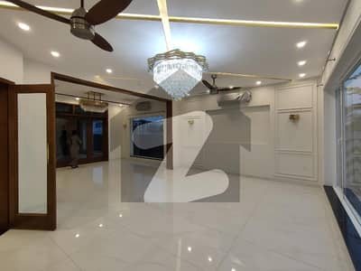 1 Kanal House For Rent In DHA Phase 5 G Block Hot Location