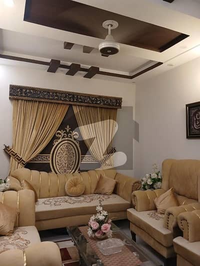 کراچی ایڈمنسٹریشن ایمپلائیز سوسائٹی جمشید ٹاؤن,کراچی میں 3 کمروں کا 8 مرلہ فلیٹ 1.4 کروڑ میں برائے فروخت۔