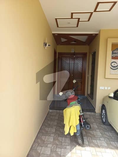 فضائیہ ہاؤسنگ سکیم فیزٹو فضائیہ ہاؤسنگ سکیم,لاہور میں 4 کمروں کا 10 مرلہ مکان 3.25 کروڑ میں برائے فروخت۔