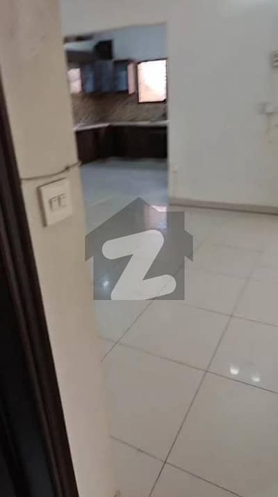 BRAND NEW 300 S. Q YARDS PORTION FOR RENT IN AMIR KHUSRO