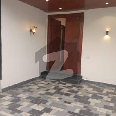 10 Marla Lavish House For Rent In Lake City - Sector M-2a Near Ring Road Raiwind Road Lahore