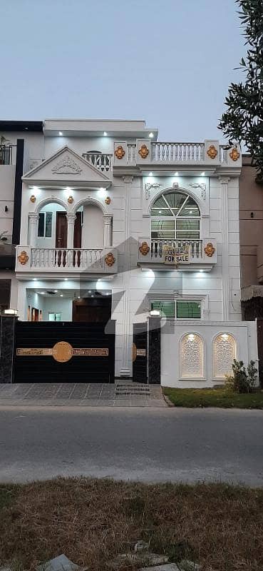 سٹی ہاؤسنگ سوسائٹی گوجرانوالہ میں 4 کمروں کا 5 مرلہ مکان 58.0 ہزار میں کرایہ پر دستیاب ہے۔