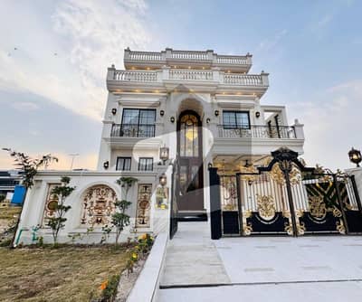 10 Marla Facing Park Luxury House available for Sale in FF Citi housing Gujranwala